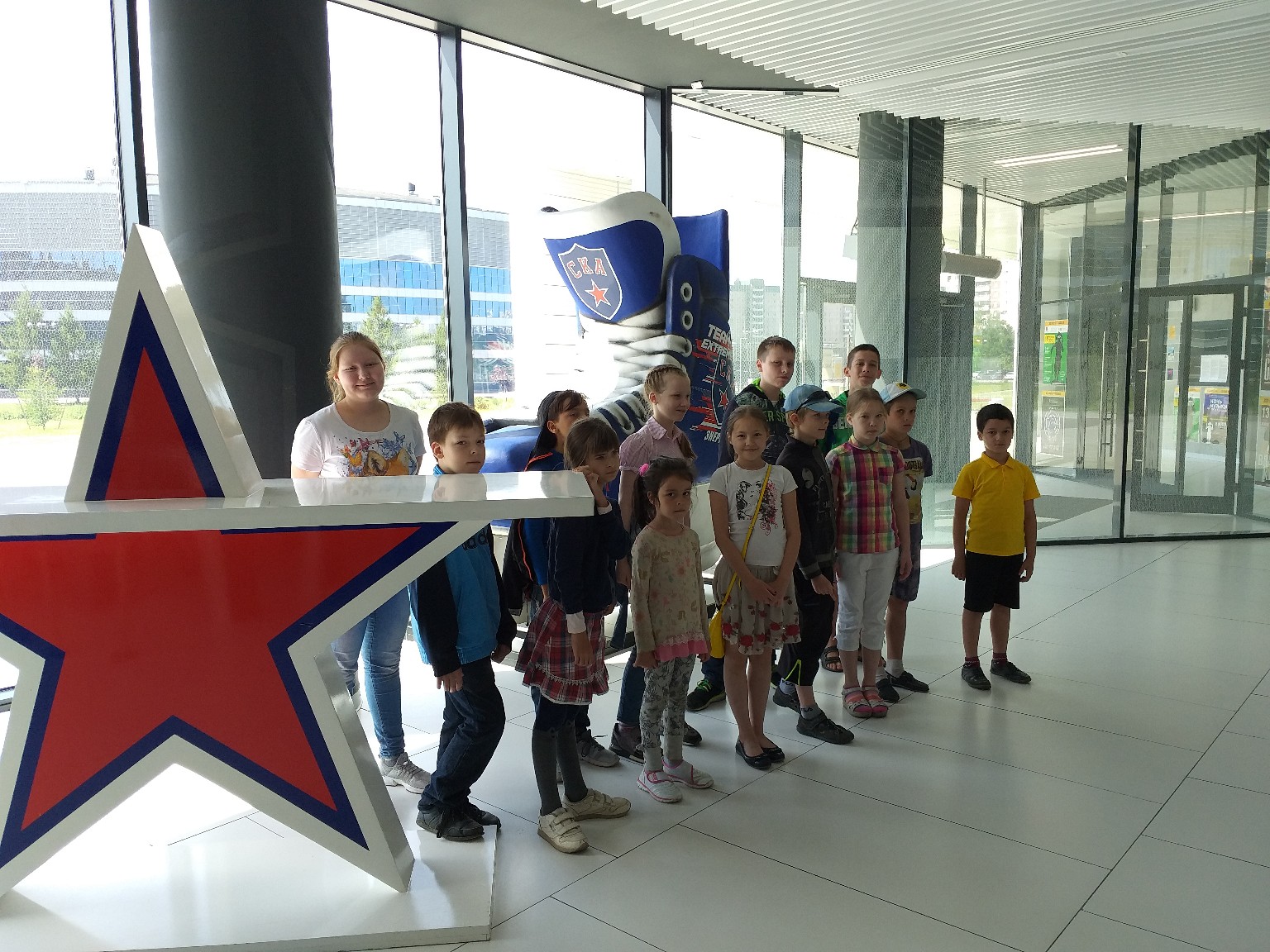 19 июня ребята Центра семьи посетили “Хоккейный город СКА”